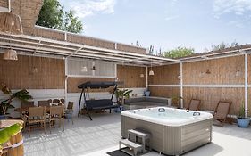 Porfyra Suite & Spa 1